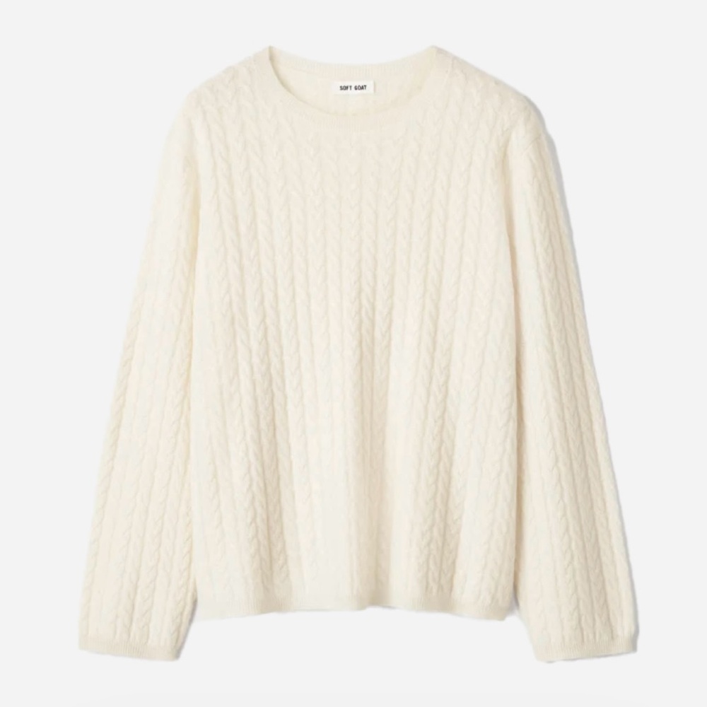 Soft Goat Oversized Cable Knit Cashmere Sweater